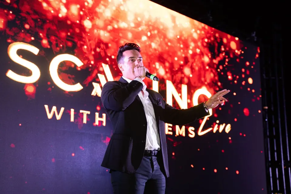Scaling With Systems LIVE 2022 for Ravi Abuvala in Miami, FL, produced by Iconic Events